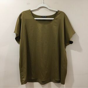 Eileen Fisher Top Boxy Womens Medium Scoop Neck Olive Green